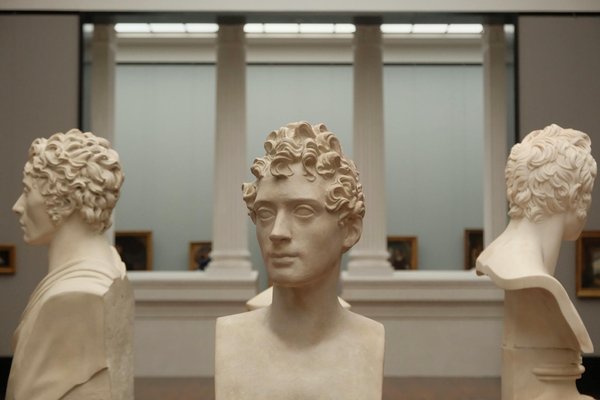 Engagez un magicien pour faire briller votre mariage à Lyon